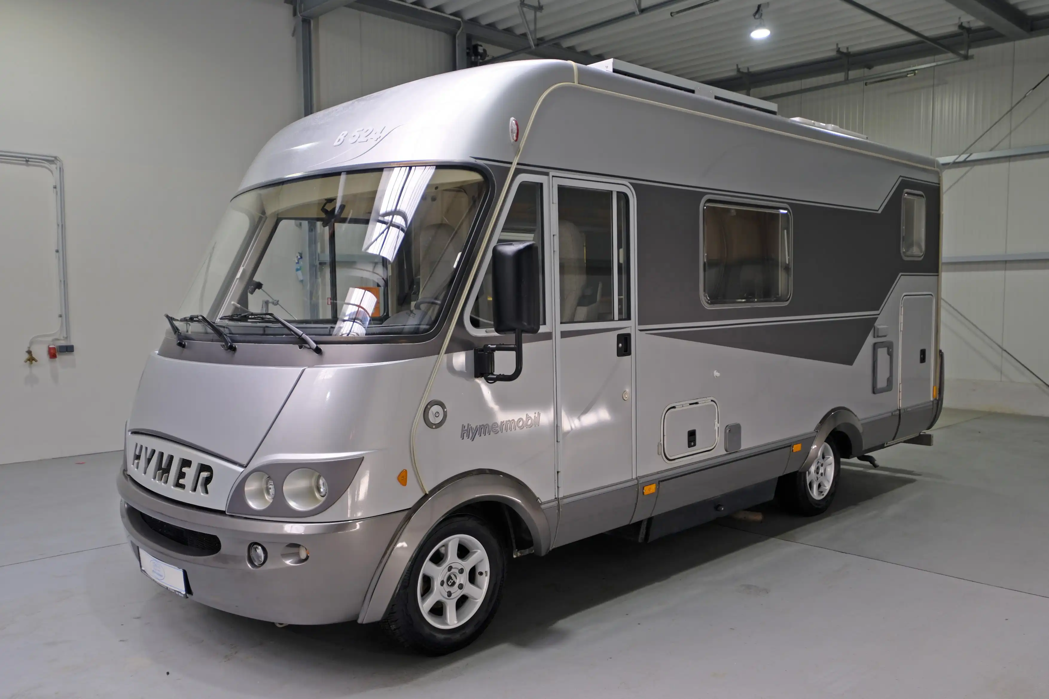 HYMER-ERIBA B 524
